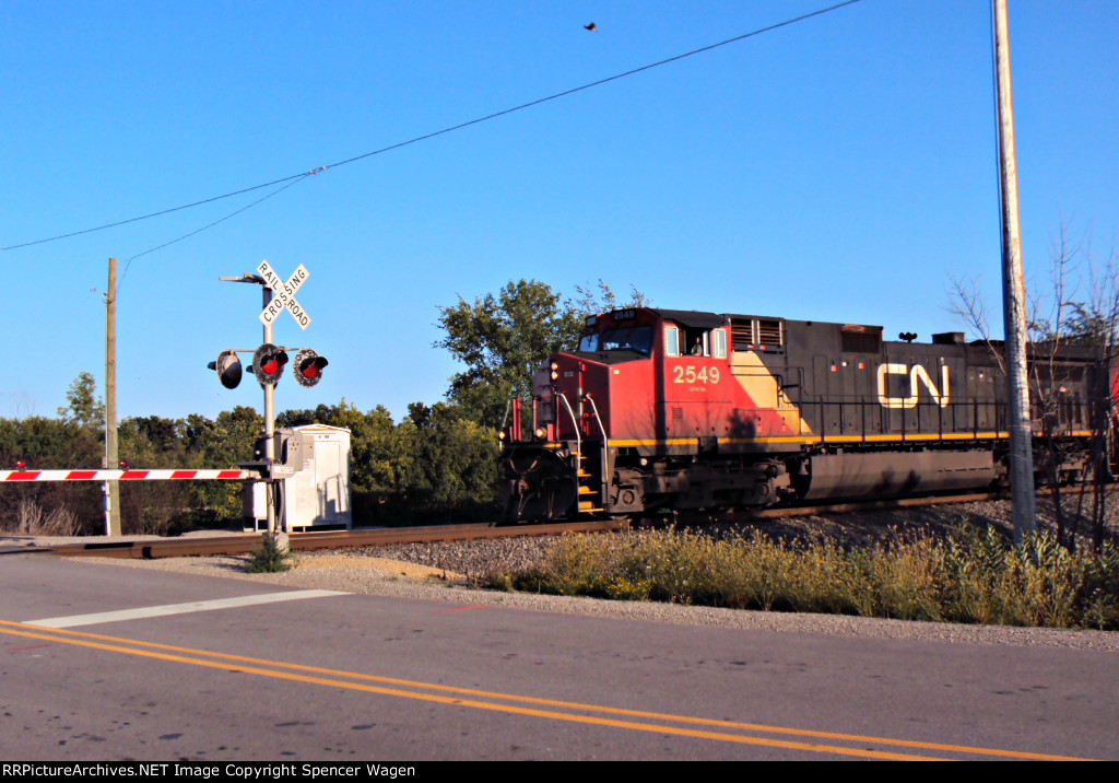 CN 2549